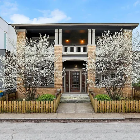 Comfy Apartment In Indianapolis Exterior photo