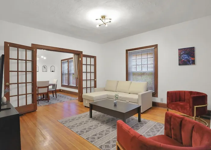 Comfy Apartment In Indianapolis